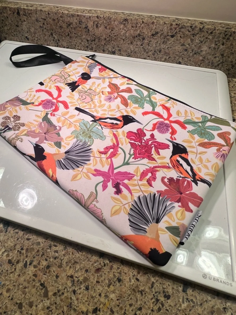 Popups Floral Computer Sleeve Bag Carrier Neoprene 11”x15” Zips Close